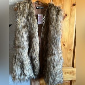Fur vest NWT brown